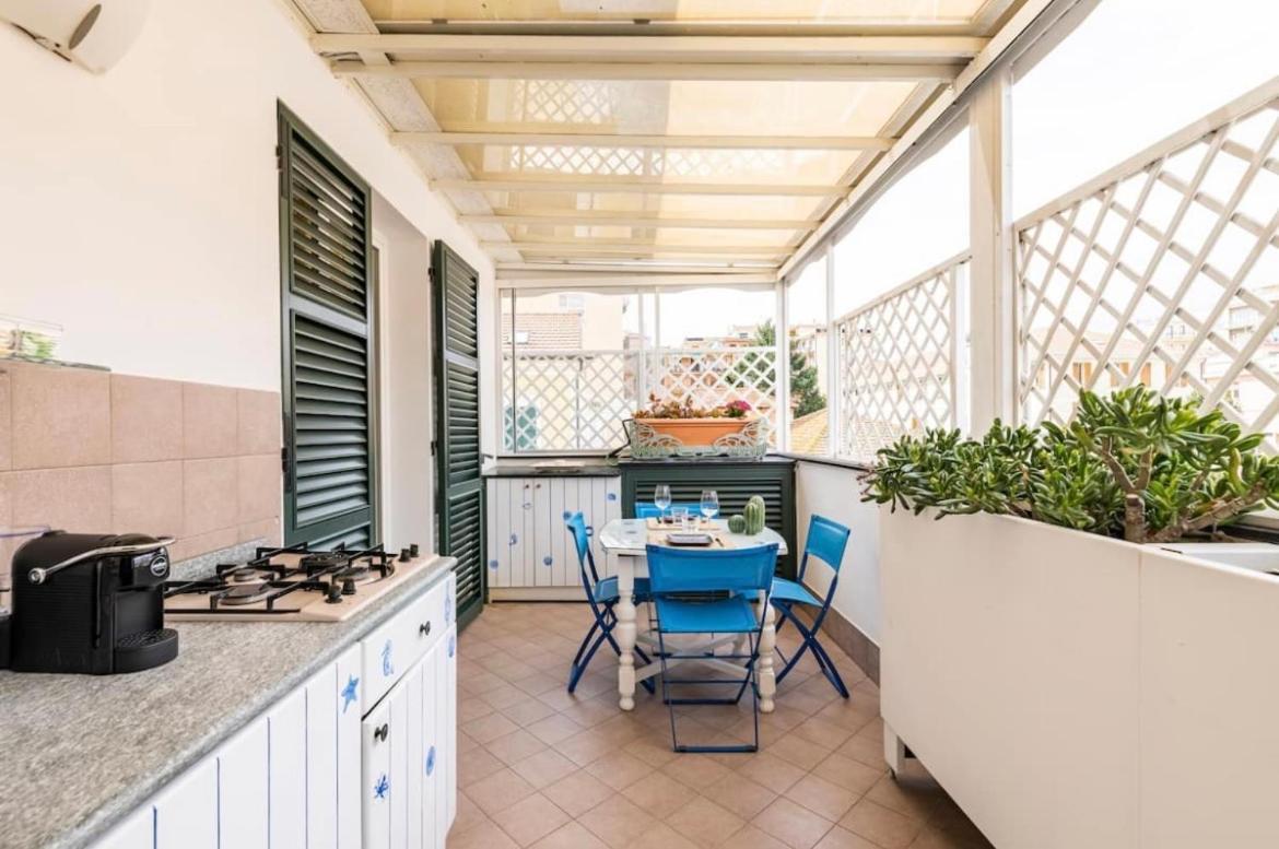 La Casa Al Mare Centro Storico Di Loano Con Garage公寓 外观 照片